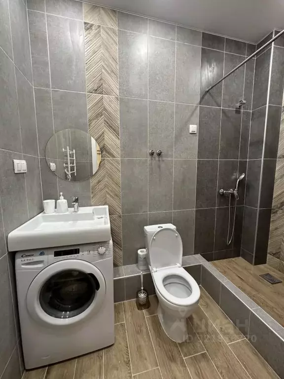 1-к кв. Татарстан, Казань Габдуллы Тукая ул., 106А (18.0 м) - Фото 1