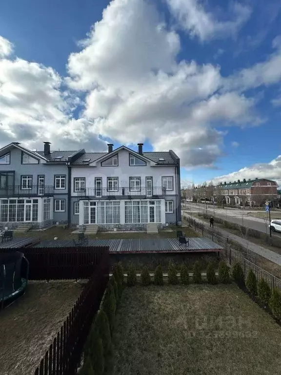 Таунхаус в Московская область, Дмитровский муниципальный округ, с. ... - Фото 1