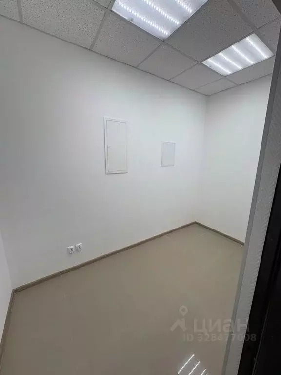 Офис в Свердловская область, Екатеринбург ул. Волгоградская, 193 (6 м) - Фото 2