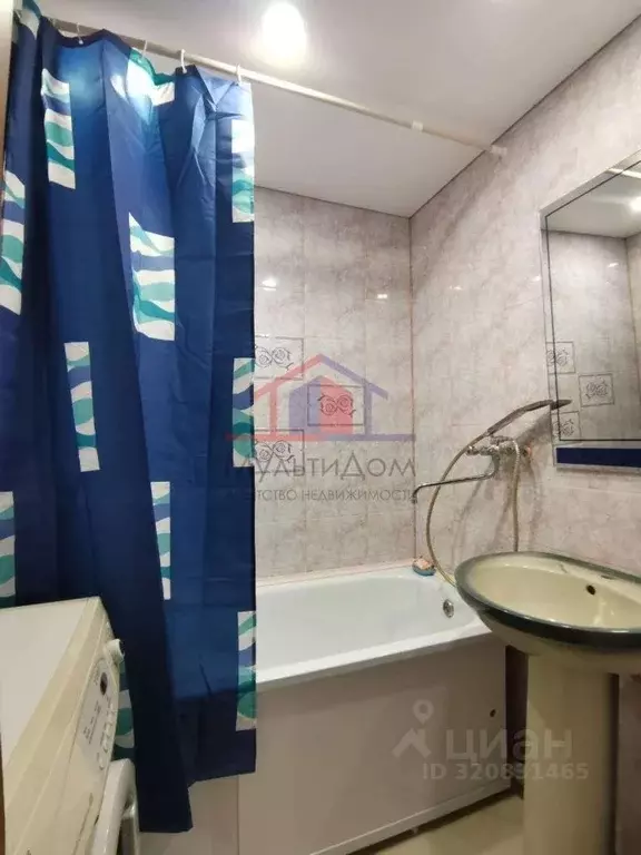 3-к кв. Белгородская область, Старый Оскол Жукова мкр, 42 (63.0 м) - Фото 1
