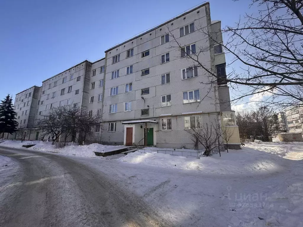 1-к кв. Брянская область, Клинцы ул. Кирова, 128 (35.2 м) - Фото 1