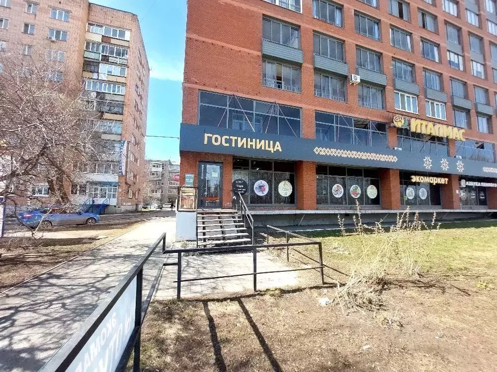 Помещение свободного назначения в Удмуртия, Ижевск ул. Гагарина, 5Б ... - Фото 1