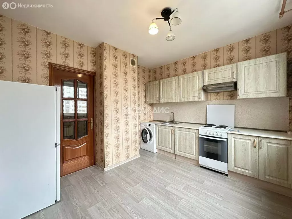 3-комнатная квартира: Москва, Митинская улица, 43 (74 м) - Фото 0