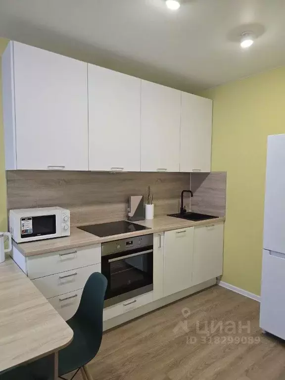 2-к кв. Московская область, Одинцово ул. Березовая, 4к1 (35.0 м) - Фото 0