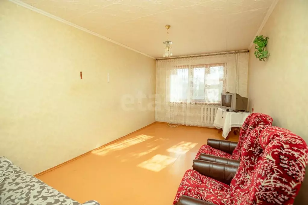 3-к кв. Крым, Бахчисарай ул. Макаренко, 4 (56.9 м) - Фото 1