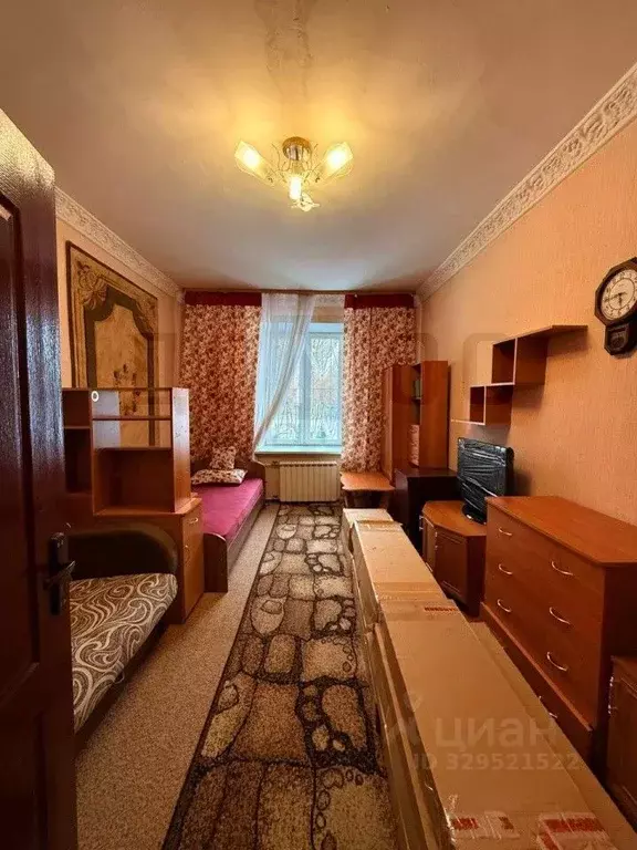 Комната Свердловская область, Екатеринбург ул. Бабушкина, 20 (17.0 м) - Фото 1