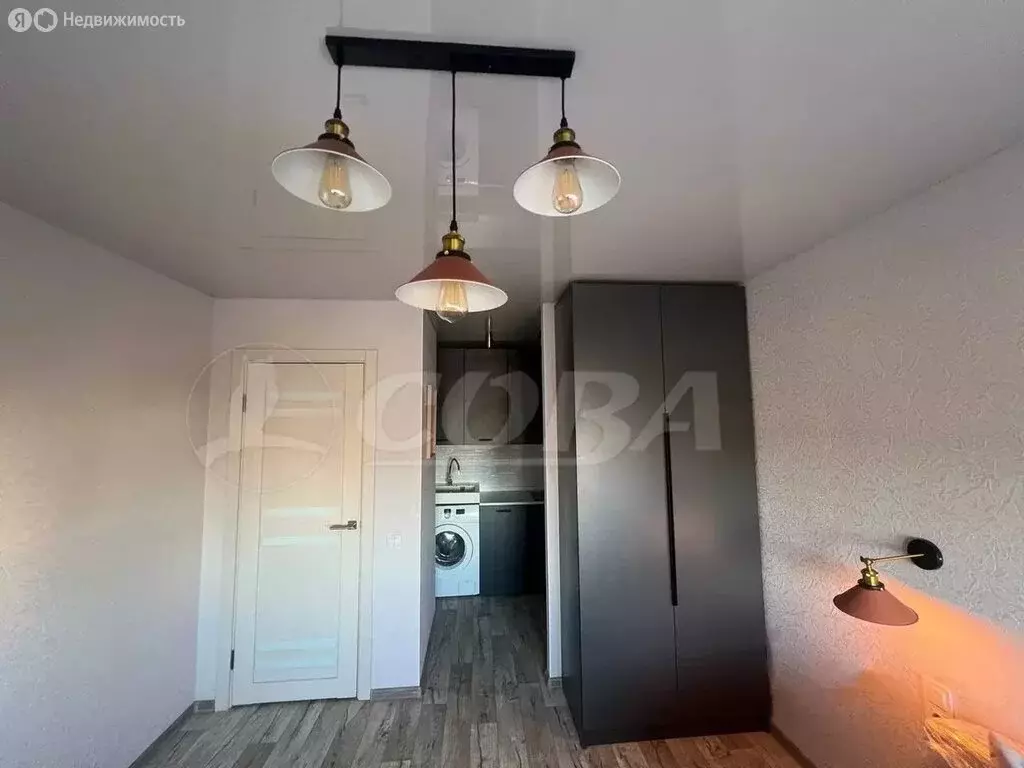 Квартира-студия: Тюмень, улица Котовского, 13 (18 м) - Фото 2