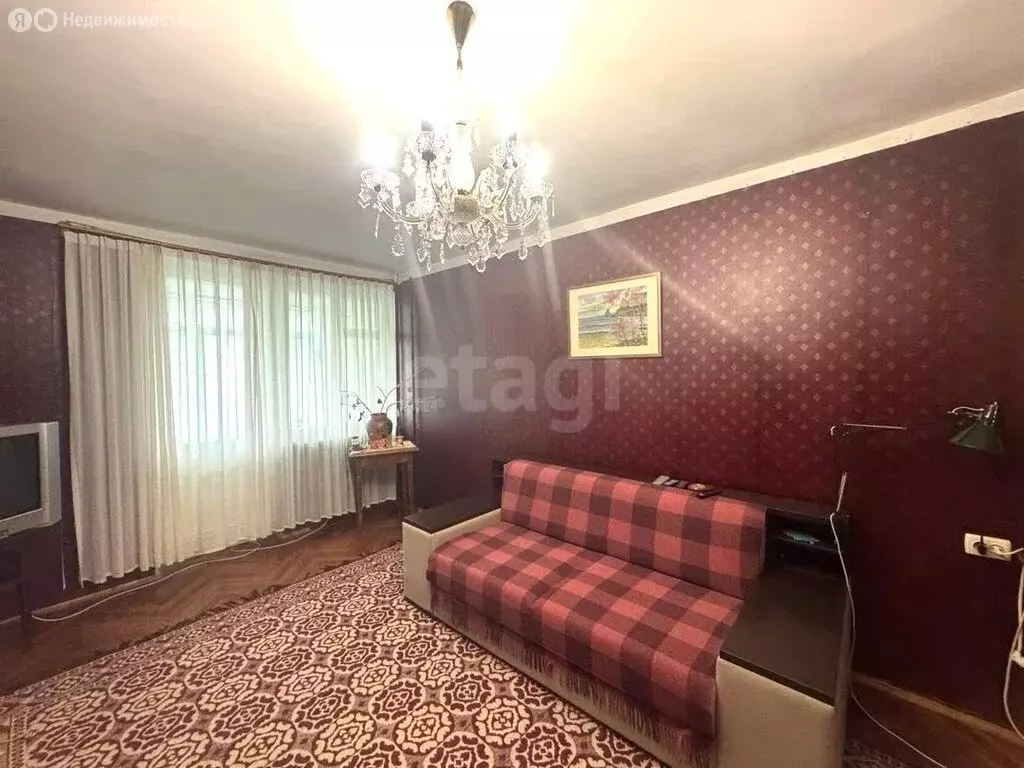 3-комнатная квартира: Симферополь, улица Менделеева, 9 (100 м) - Фото 2