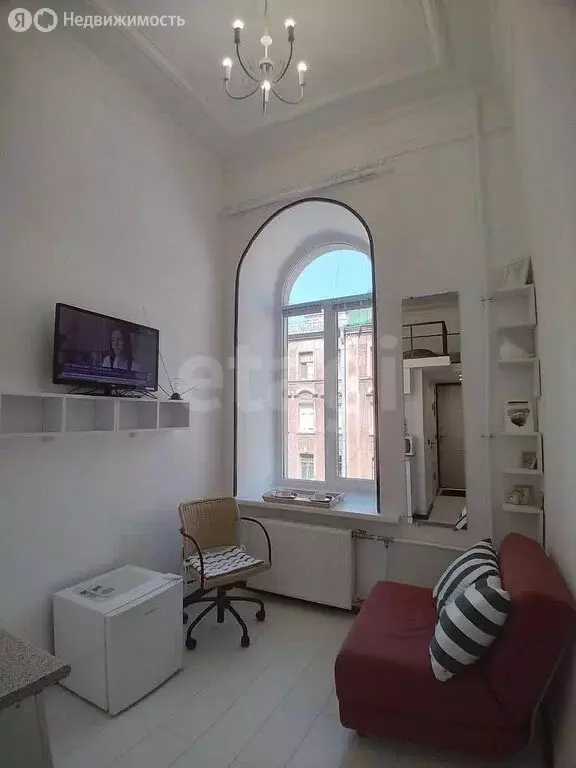 Квартира-студия: Санкт-Петербург, Большая Зеленина улица, 28 (18 м) - Фото 0