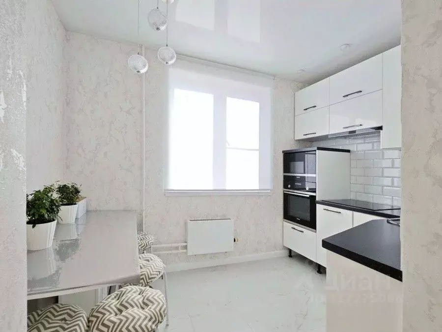 1-к кв. Москва Челобитьевское ш., 12к2 (37.9 м) - Фото 0