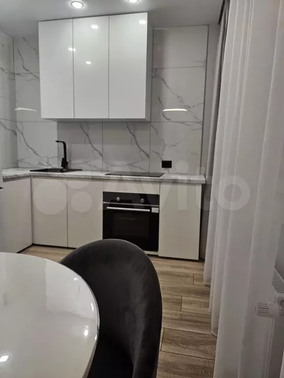 1-к. квартира, 45 м, 7/17 эт. - Фото 1
