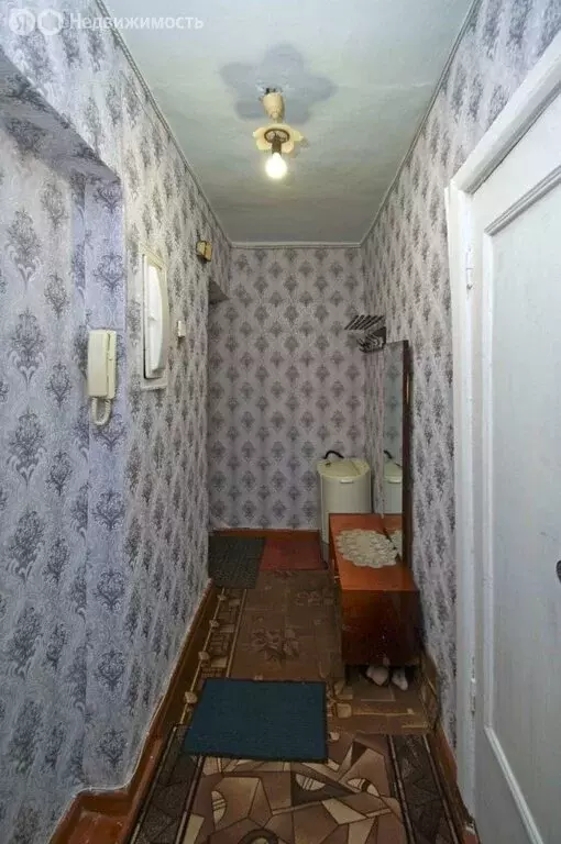 2-комнатная квартира: Омск, улица Масленникова, 235А (43 м) - Фото 0