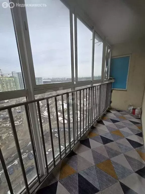 Квартира-студия: Челябинск, улица Университетская Набережная, 97А ... - Фото 2