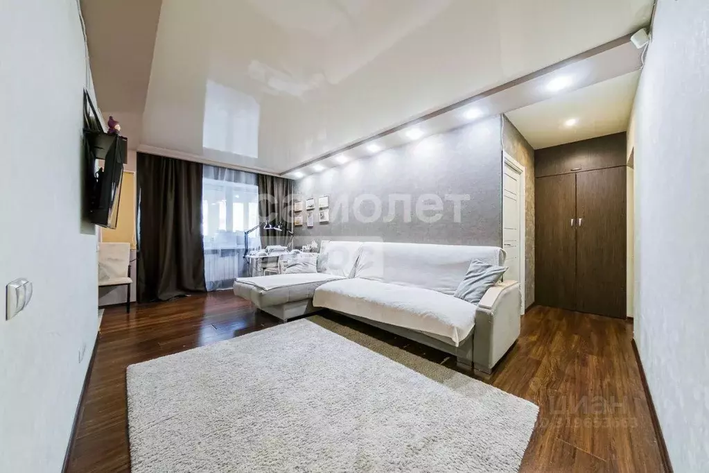 Квартира, 3 комнаты, 53.3 м - Фото 0