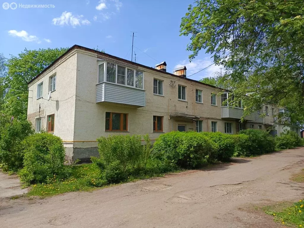 3-комнатная квартира: село Истье, улица Газовиков, 1 (53.1 м) - Фото 0