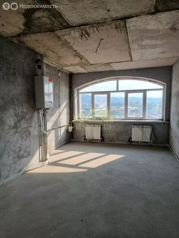 2-комнатная квартира: Владикавказ, улица Гастелло, 65/56 (91 м) - Фото 1