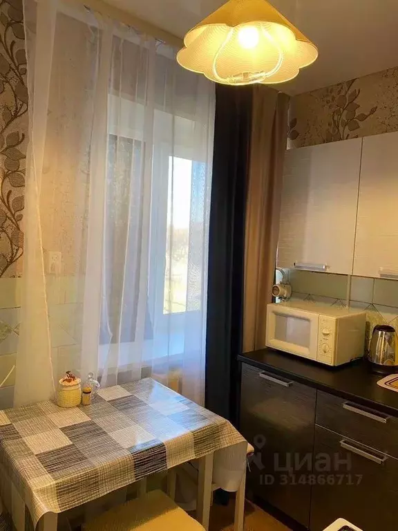 2-к кв. Тюменская область, Голышманово пгт ул. Стройгородок, 4 (40.0 ... - Фото 1