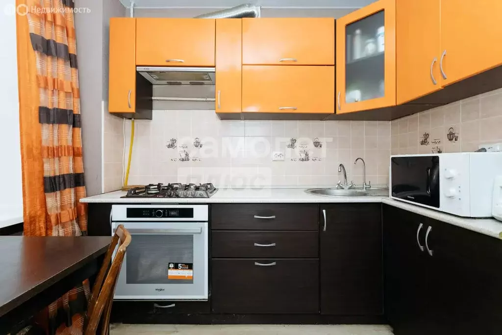 3-комнатная квартира: Казань, улица Заря, 4 (72.6 м) - Фото 2