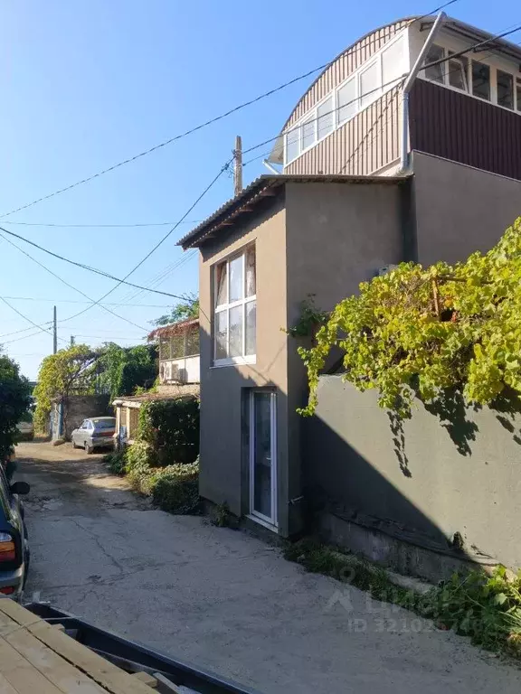 Таунхаус в Крым, Керчь ул. Старая Дача (110 м) - Фото 0