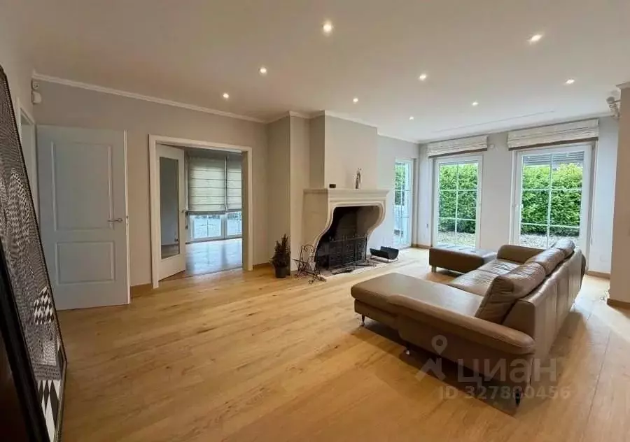 Коттедж в Алтайский край, Белокуриха Алтайская ул. (210 м) - Фото 2