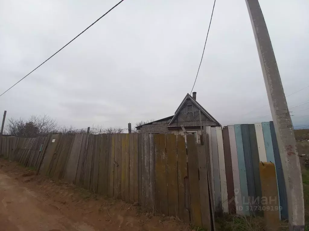 Дом в Астраханская область, Астрахань ул. 1-я Ильменная, 68 (16 м) - Фото 1