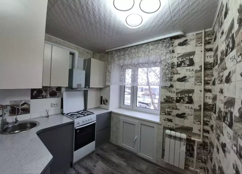 2-к кв. Омская область, Омск ул. Авиагородок, 11 (39.5 м) - Фото 1