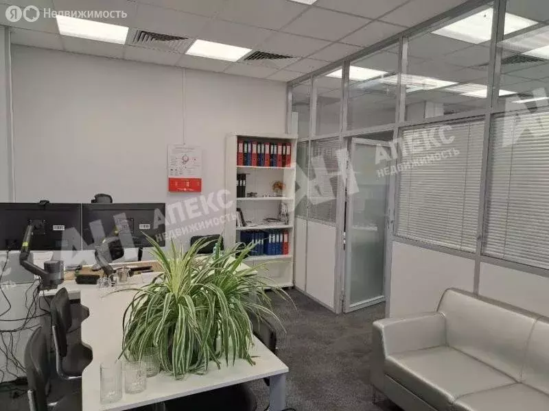 Офис (647 м) - Фото 1