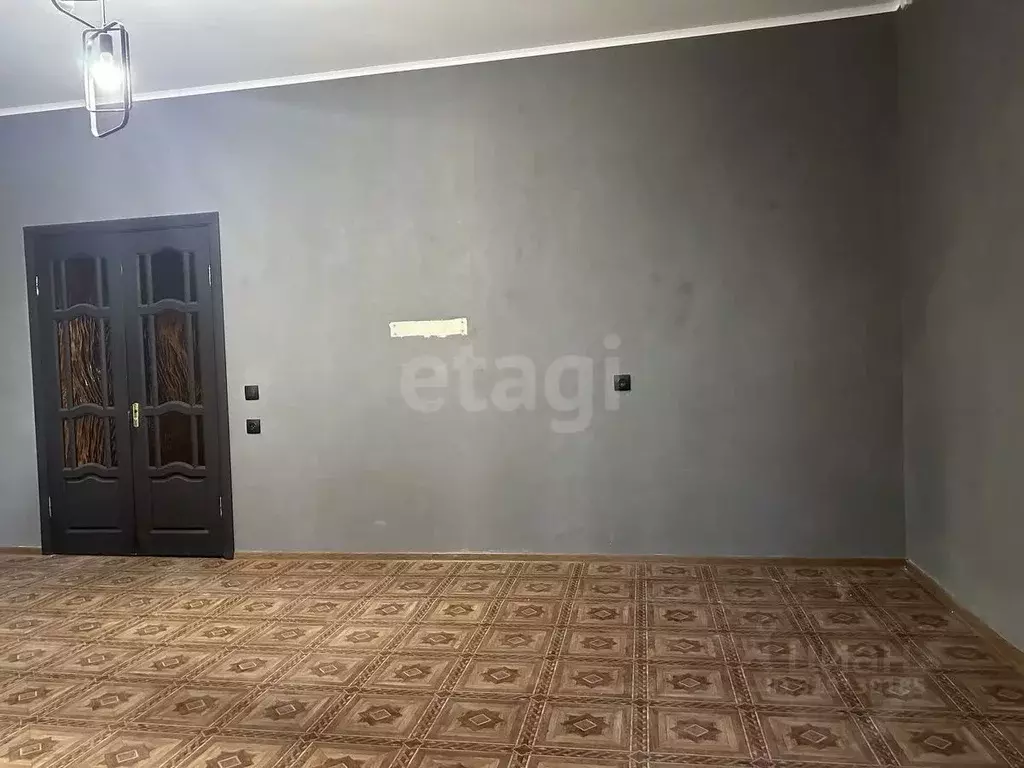 2-к кв. Астраханская область, Астрахань Энергетическая ул., 3 (67.3 м) - Фото 0