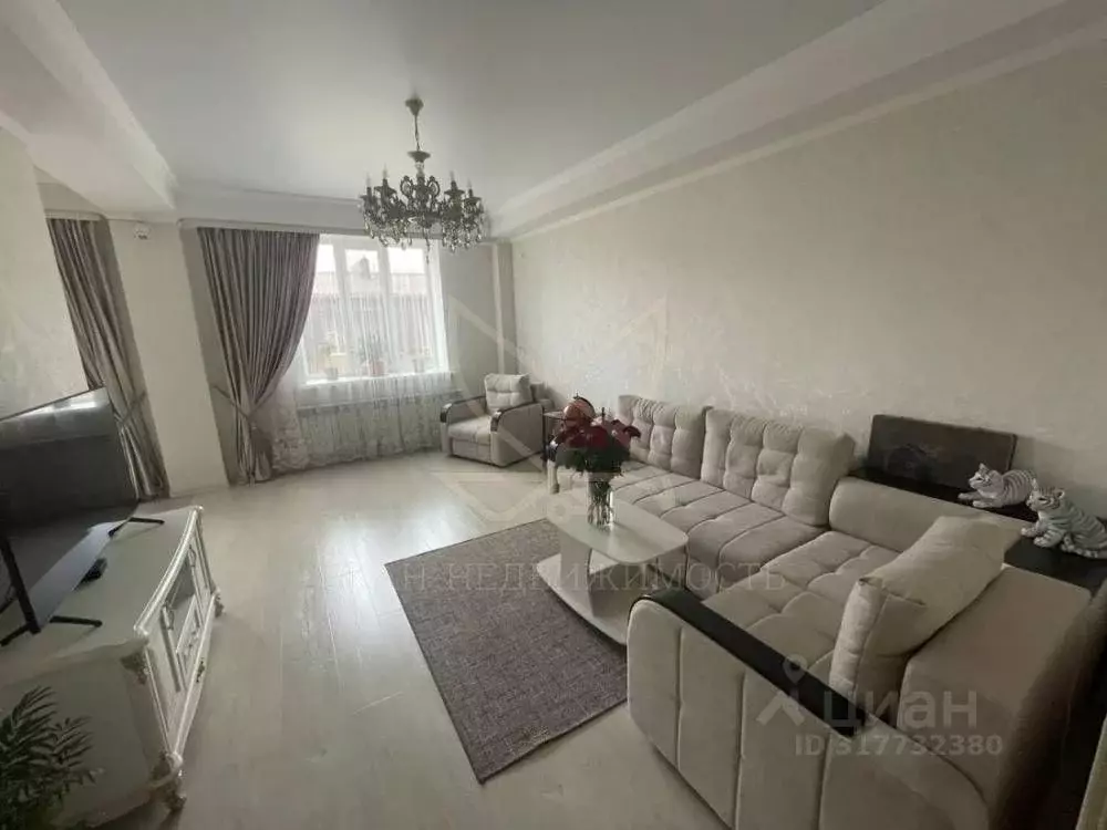 3-к кв. Ставропольский край, Ессентуки Октябрьская ул., 337 (117.0 м) - Фото 0