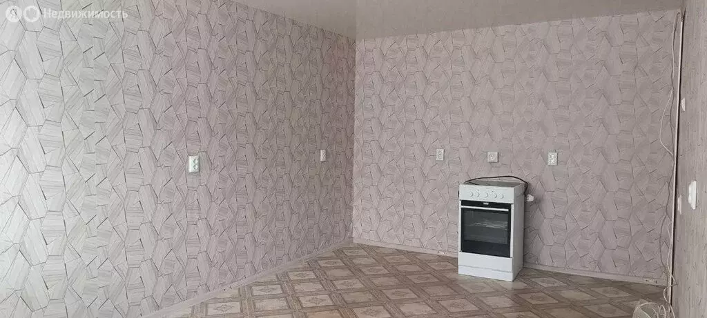 1к в 8-комнатной квартире (16 м) - Фото 2