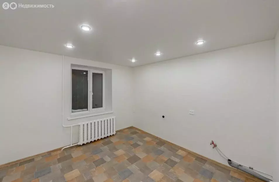 1-комнатная квартира: Тюмень, Олимпийская улица, 8 (33.6 м) - Фото 0