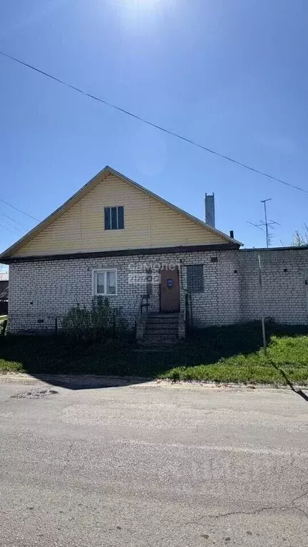 Дом в Брянская область, Карачев ул. Федюнинского, 1 (103 м) - Фото 2