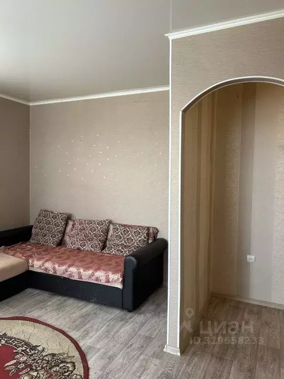 1-к кв. Саратовская область, Энгельс Энгельс-1 мкр, 42 (33.0 м) - Фото 0