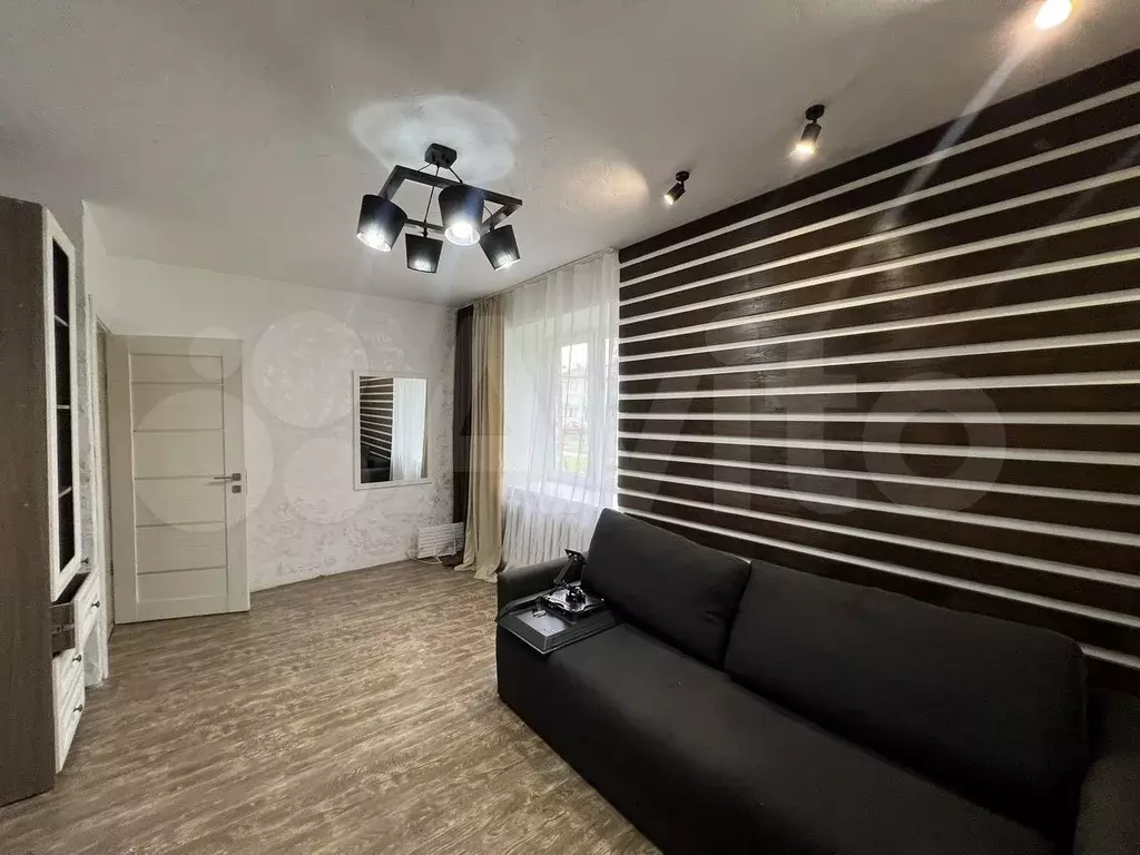 2-к. квартира, 47 м, 1/2 эт. - Фото 0