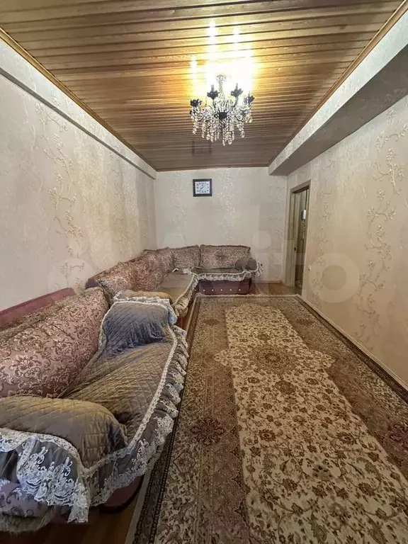 5-к. квартира, 70 м, 5/5 эт. - Фото 1