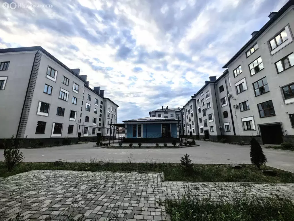 1-комнатная квартира: Нарткала, улица Маяковского, 1 (42 м) - Фото 1