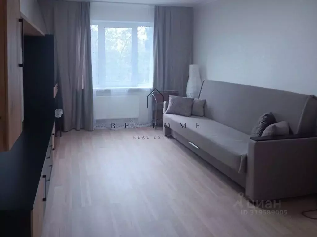 3-к кв. Санкт-Петербург ул. Кораблестроителей, 36/1 (79.0 м) - Фото 0