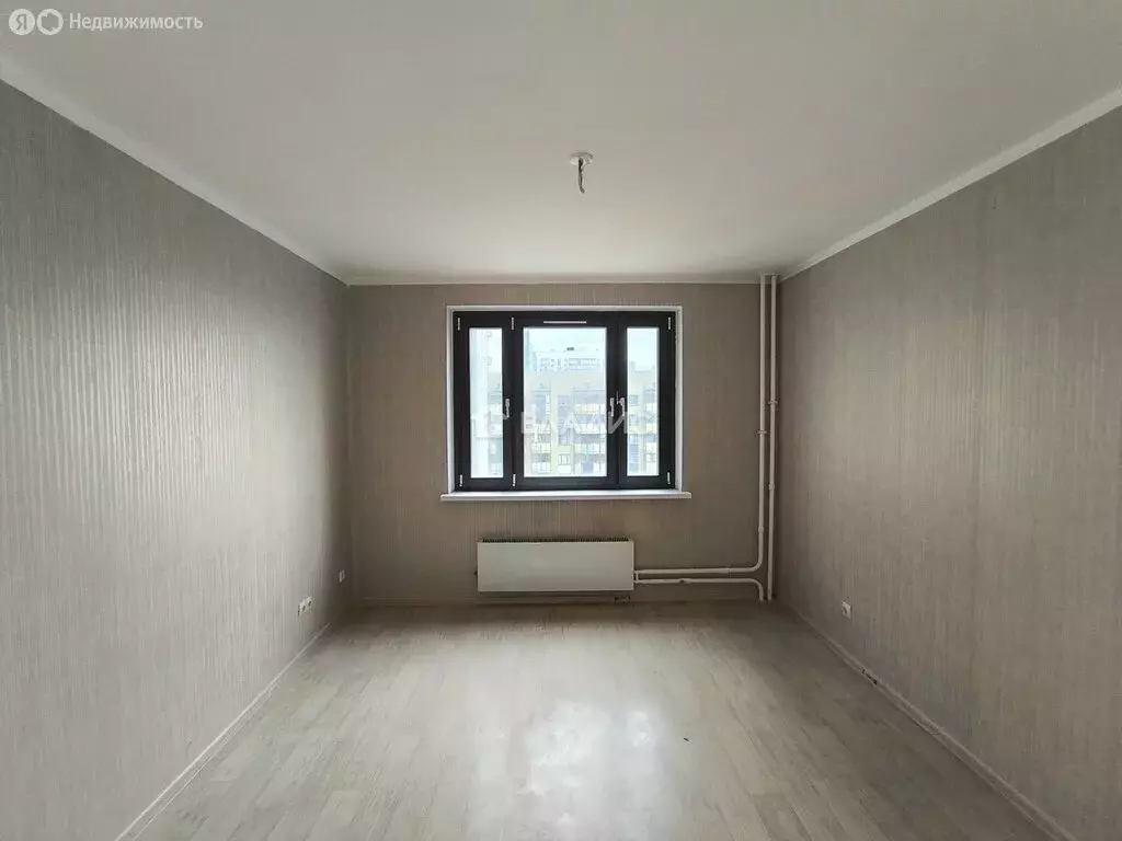 3-комнатная квартира: Москва, улица Вертолётчиков, 2 (73.3 м) - Фото 1