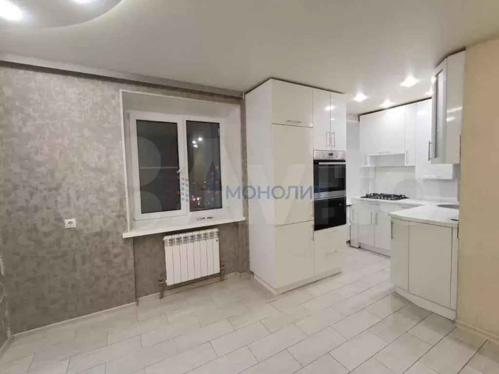 3-к. квартира, 61 м, 4/5 эт. - Фото 0