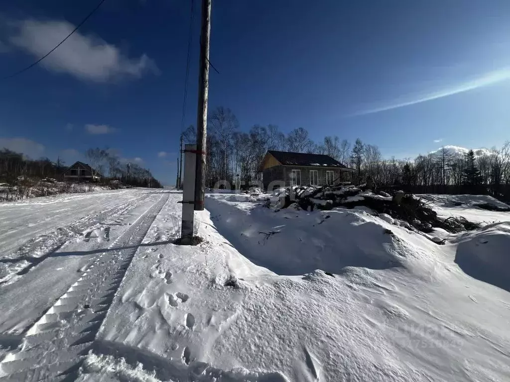 Участок в Сахалинская область, Южно-Сахалинск Изыскатель СНТ, ул. ... - Фото 0