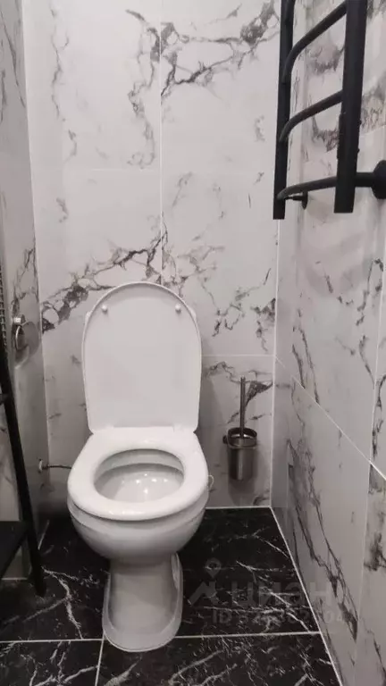 1-к кв. Красноярский край, Красноярск ул. Молокова, 10 (42.0 м) - Фото 2