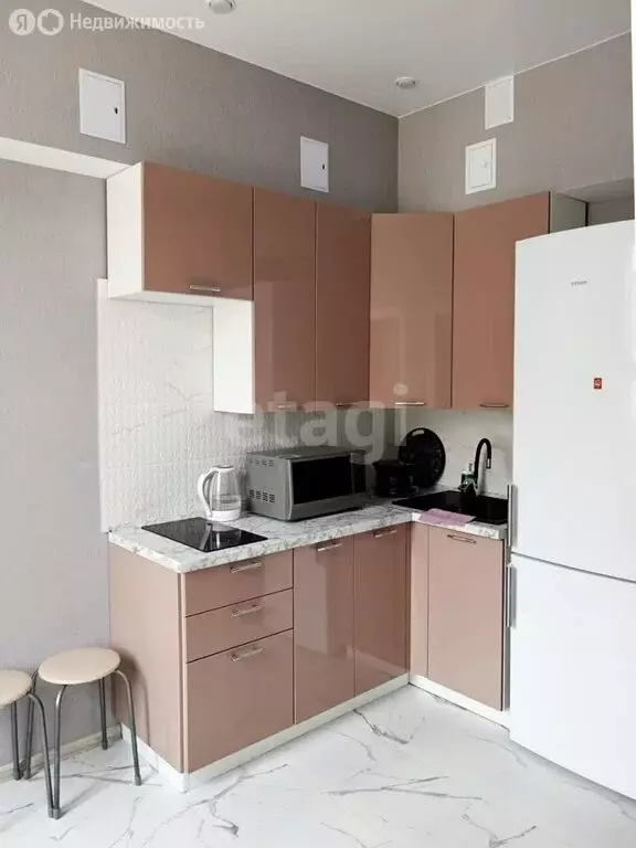 2-комнатная квартира: Лазаревское, улица Калараша, 64/13к3 (37 м) - Фото 0