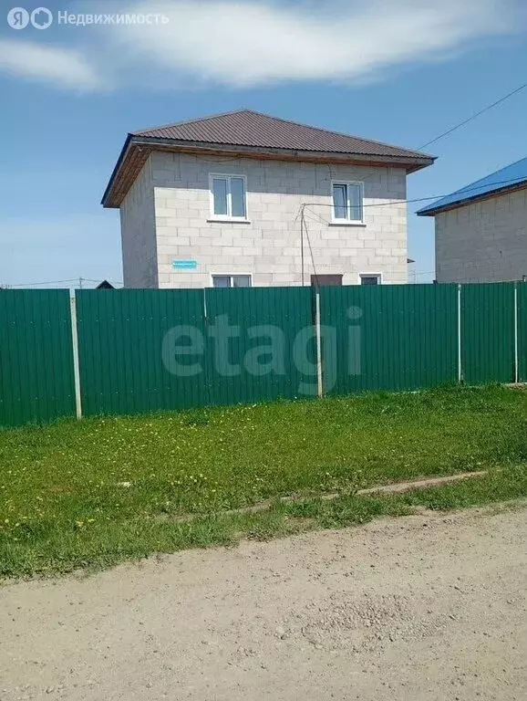 Дом в посёлок Центральный, Белорусская улица (105 м) - Фото 1