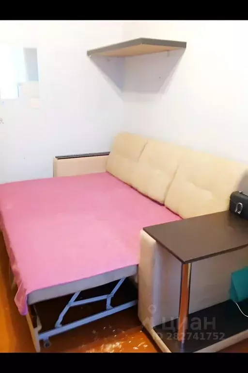Комната Санкт-Петербург ул. Новостроек, 3 (10.0 м) - Фото 1