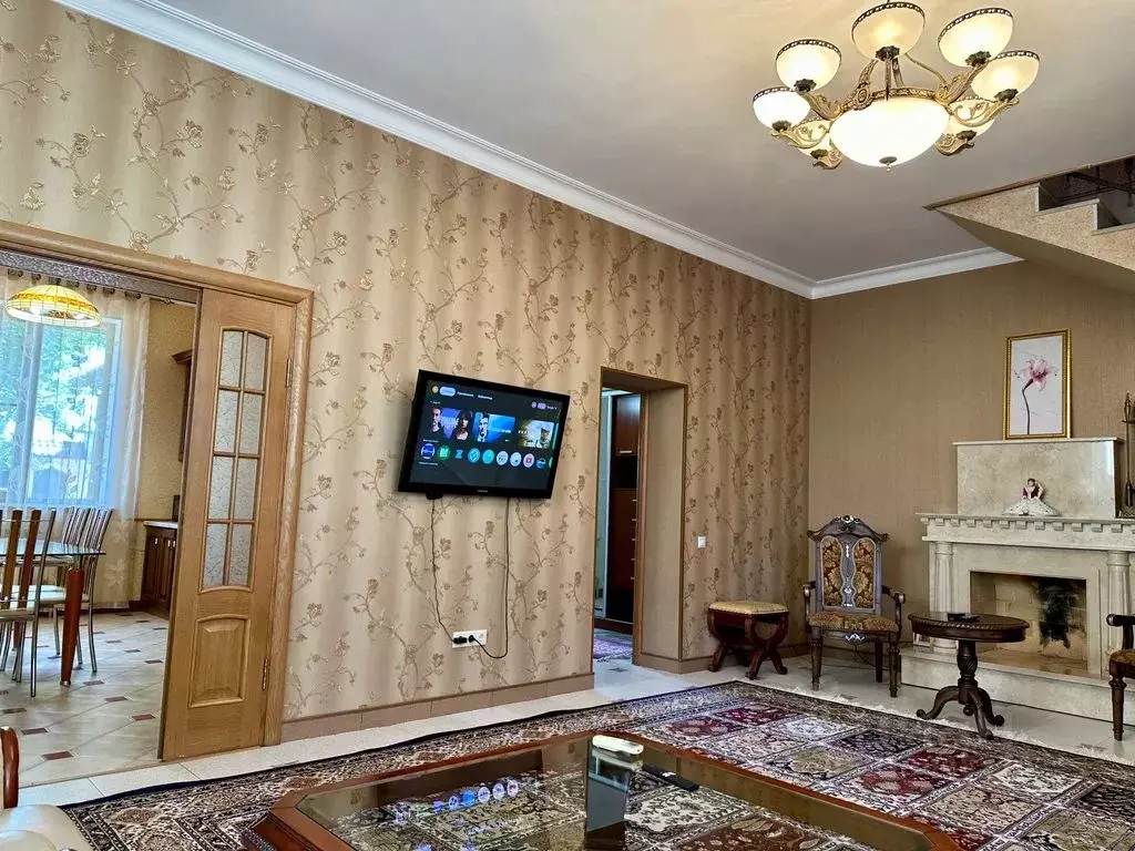 Дом в Дагестан, Махачкала ш. Федеральное, 190 (170 м) - Фото 1