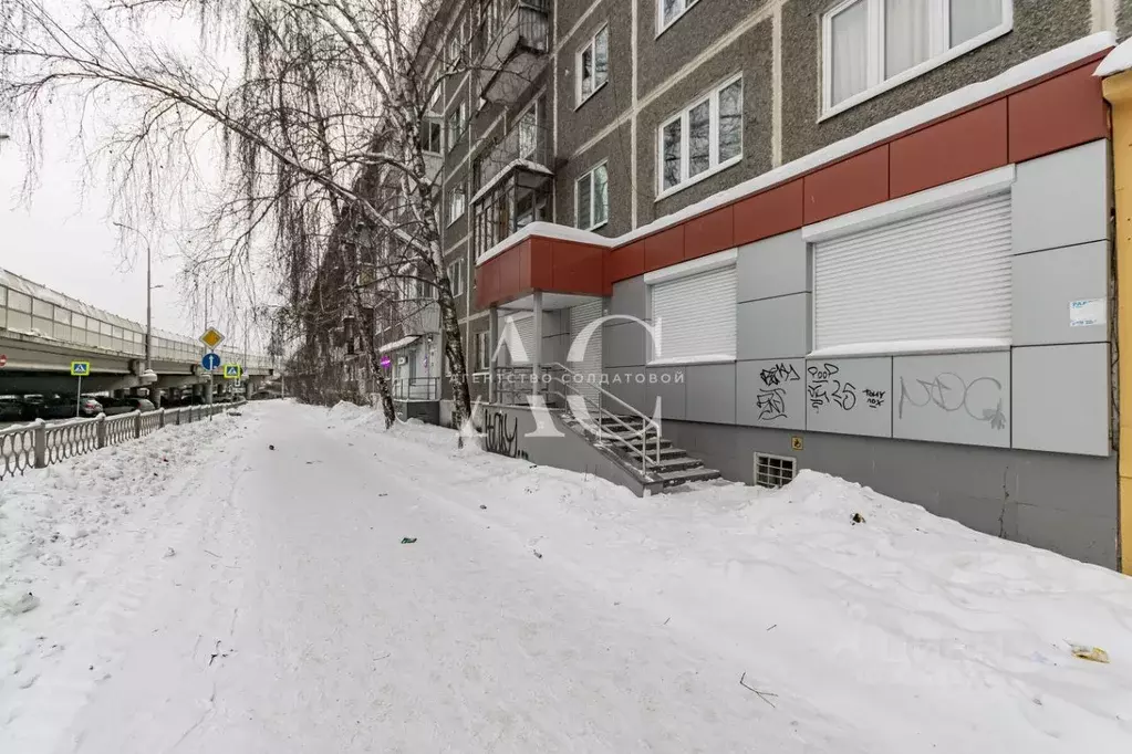 Помещение свободного назначения в Свердловская область, Екатеринбург ... - Фото 1