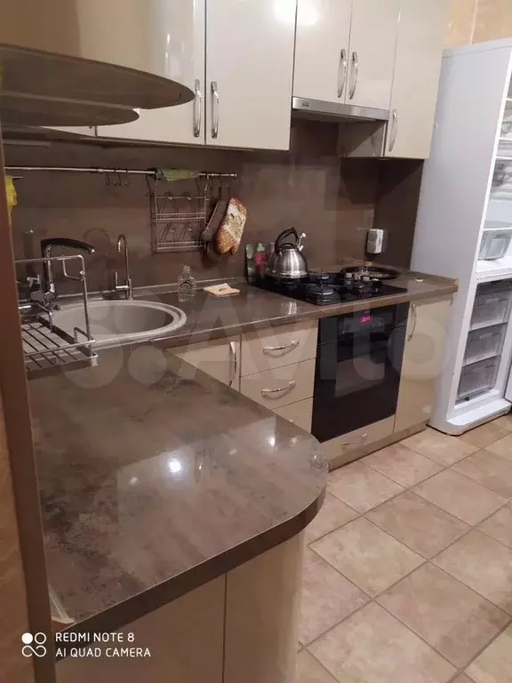 2-к. квартира, 50 м, 5/5 эт. - Фото 0