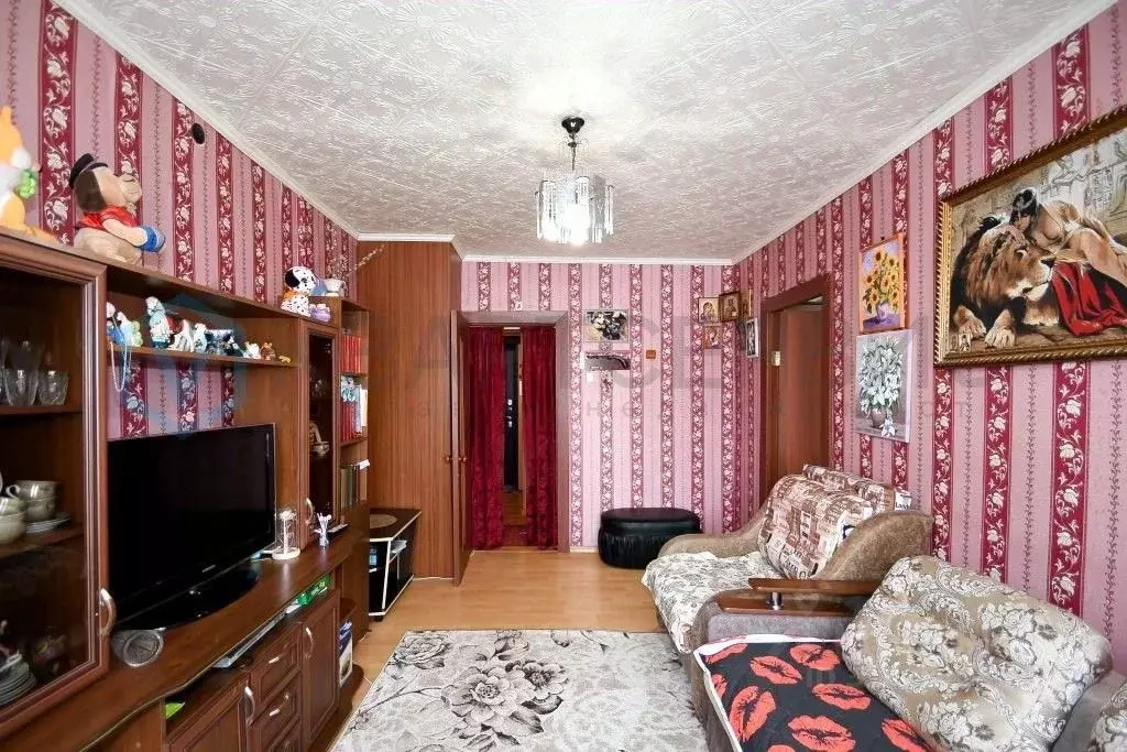 2-к кв. Омская область, Омск ул. 4-я Линия, 242 (42.0 м) - Фото 0