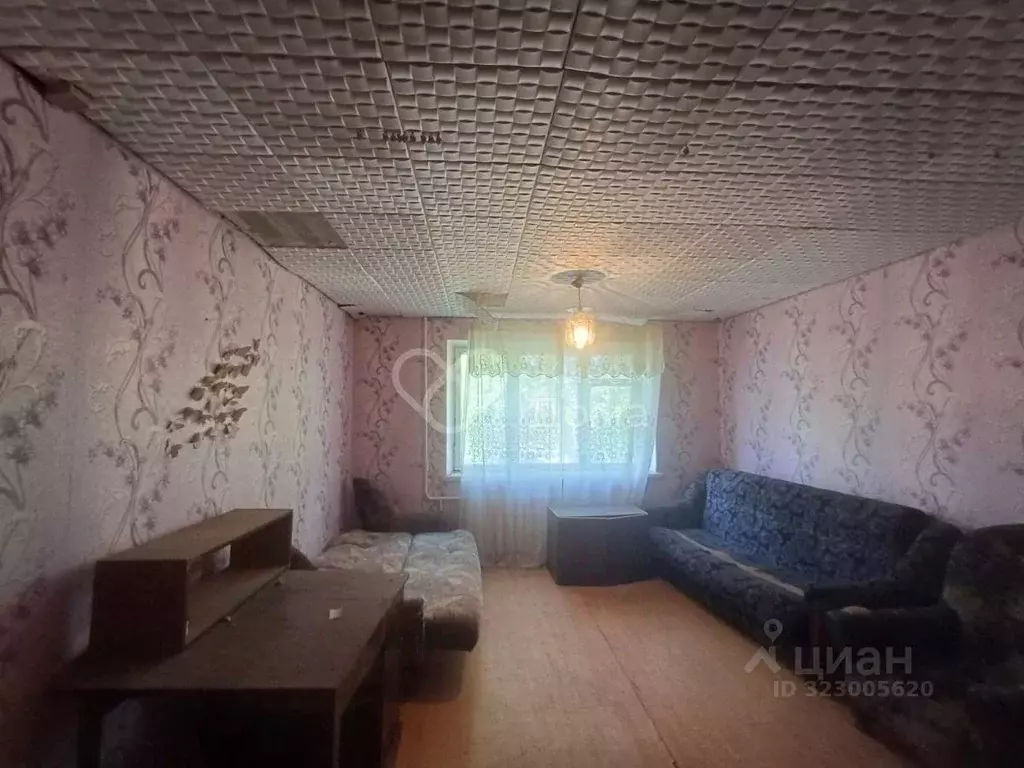 Комната Волгоградская область, Волжский ул. Свердлова, 4 (21.9 м) - Фото 1