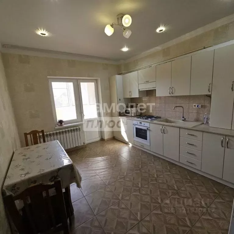 2-к кв. Краснодарский край, Абинск ул. Красных Курсантов (62.9 м) - Фото 1